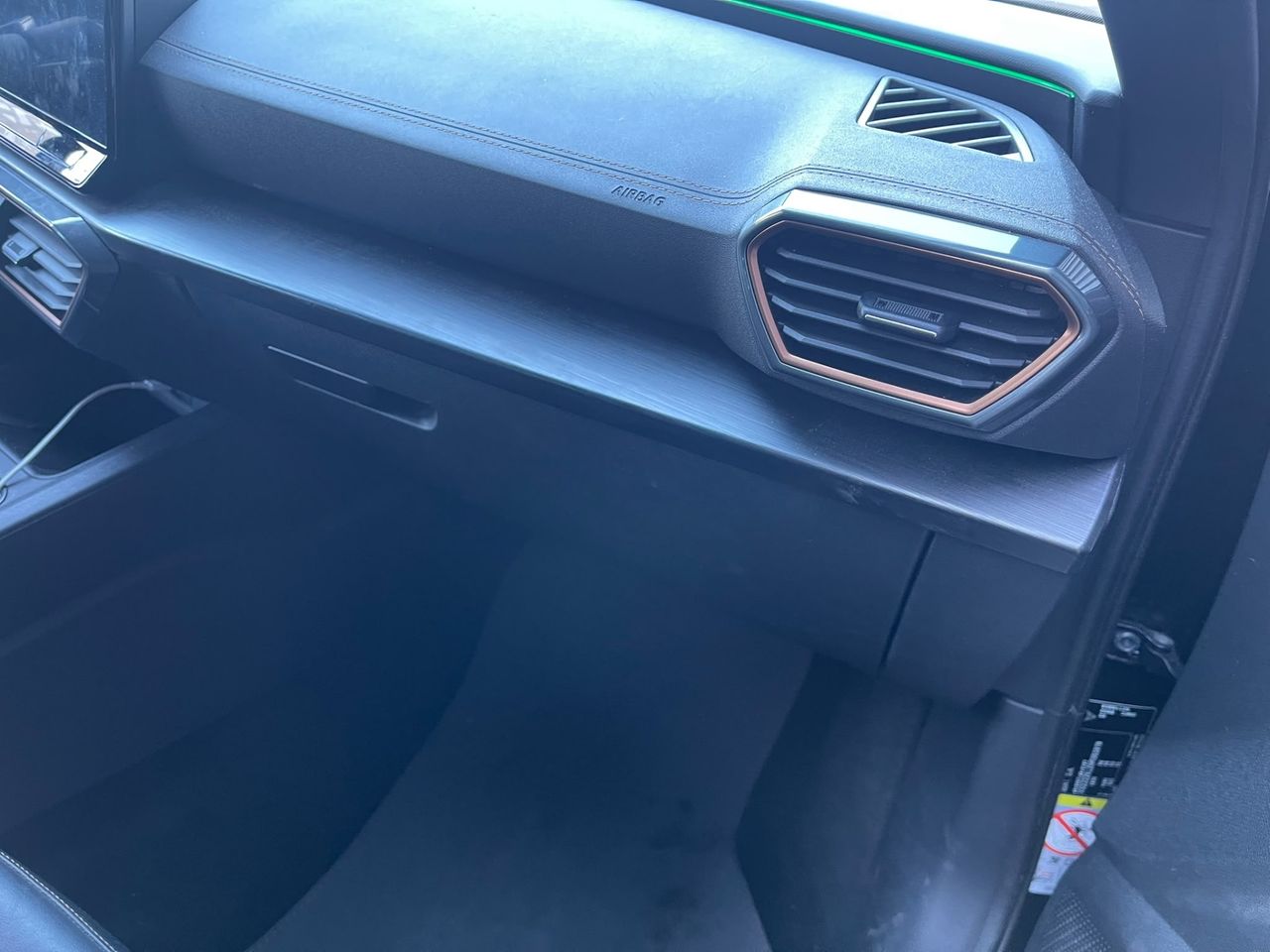 Imagen 28 del Cupra León en Auto Select Edition, Figueres
