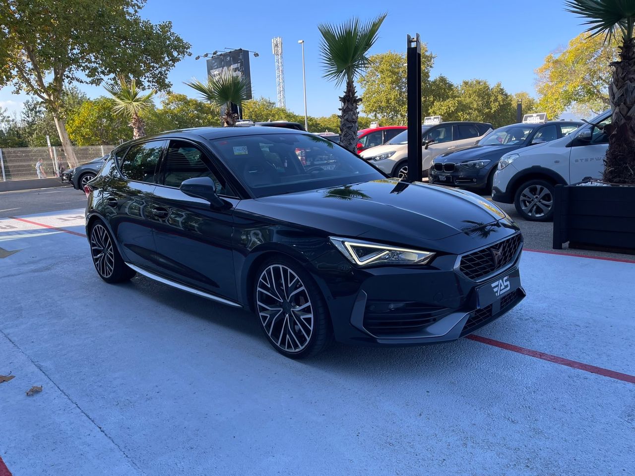 Imagen 3 del Cupra León en Auto Select Edition, Figueres