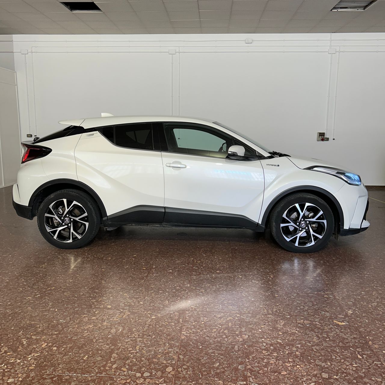 Toyota C-HR 125H e-CVT Advance 5P  - Foto 5