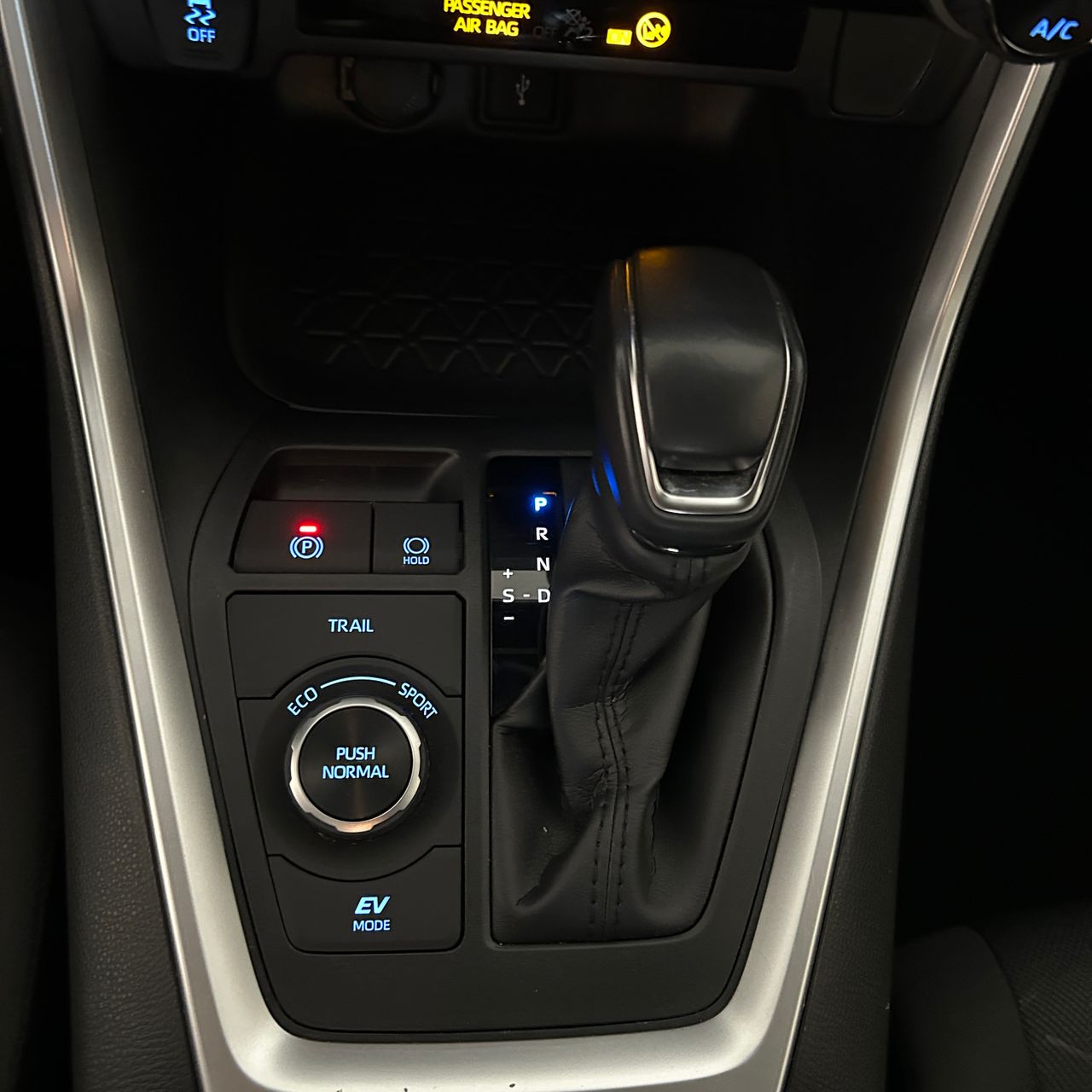 Toyota Rav4 Business     - Foto 17