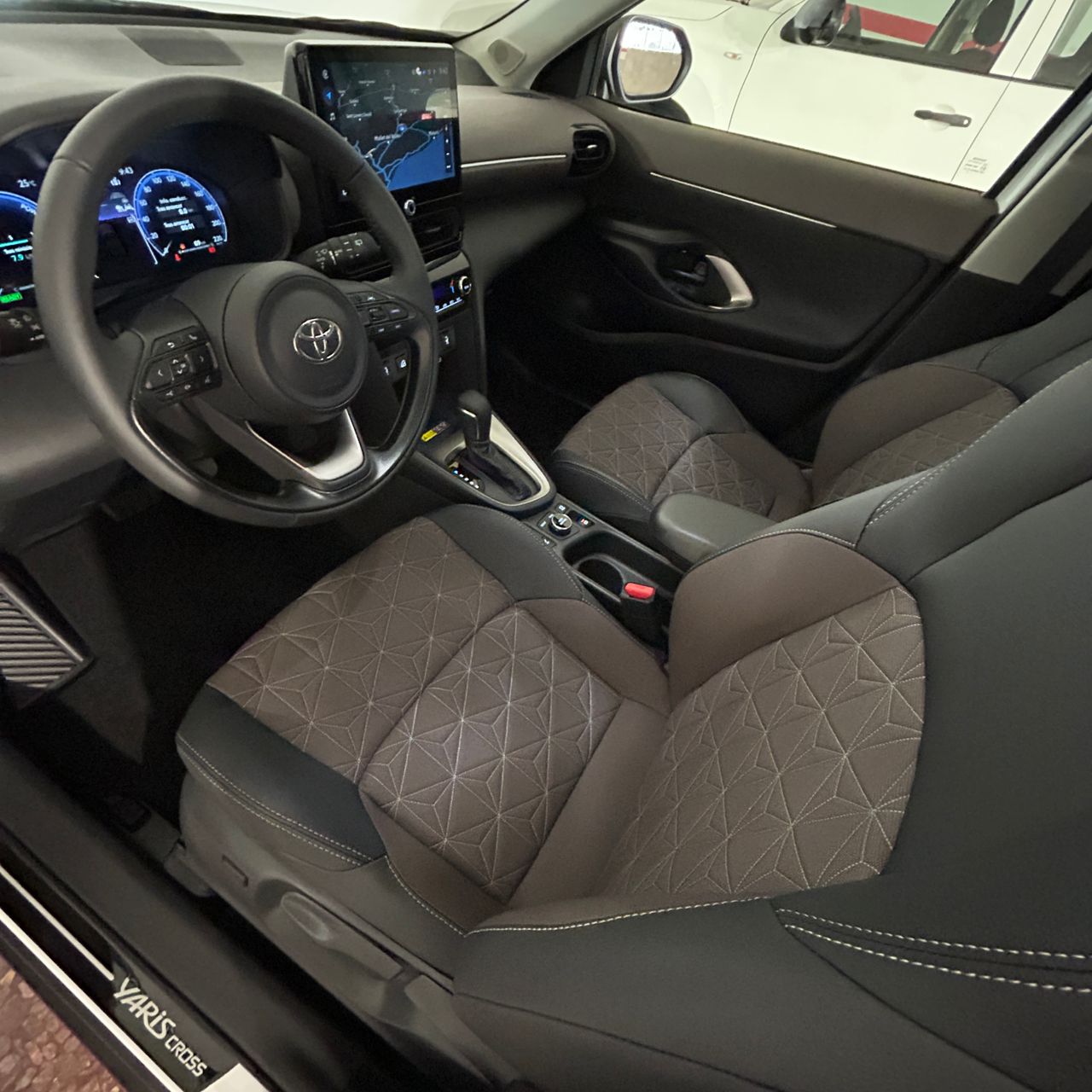 Toyota Yaris Cross Style  - Foto 18