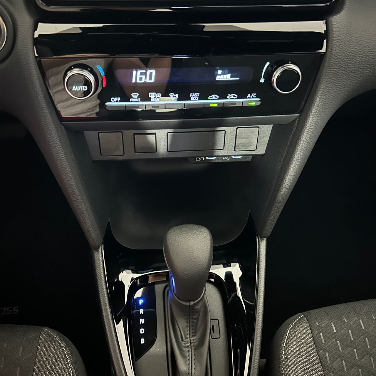 Toyota Yaris Cross Active Plus  - Foto 17