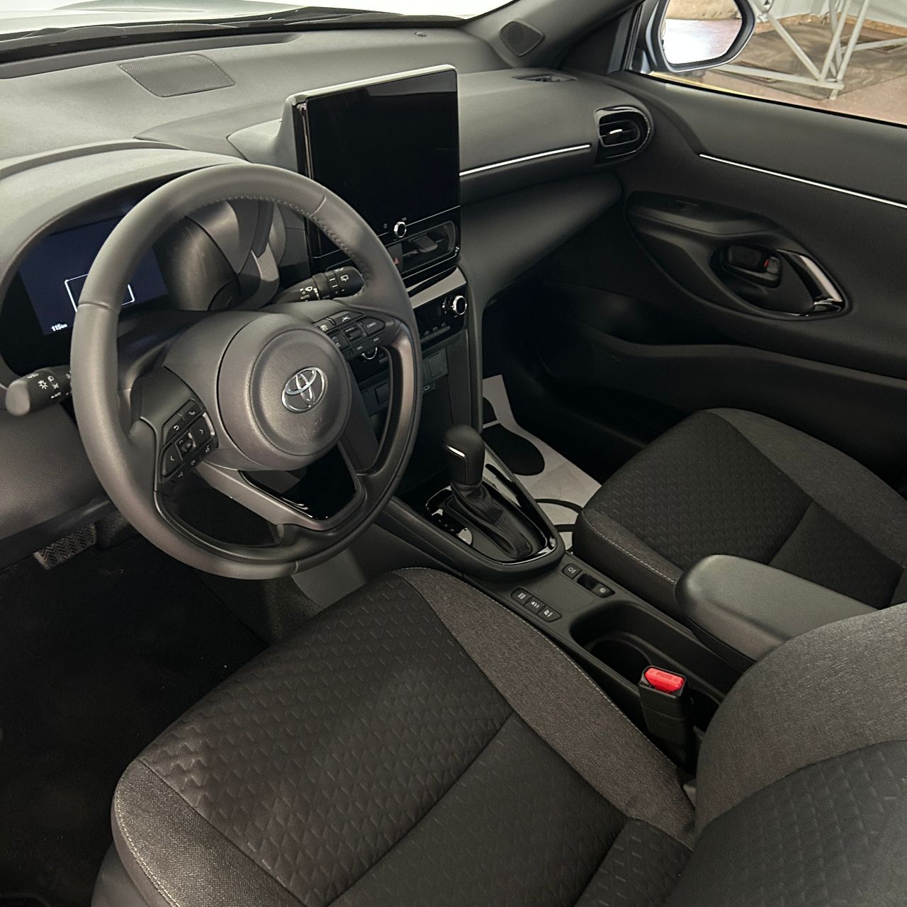 Toyota Yaris Cross Active Plus - Foto 12