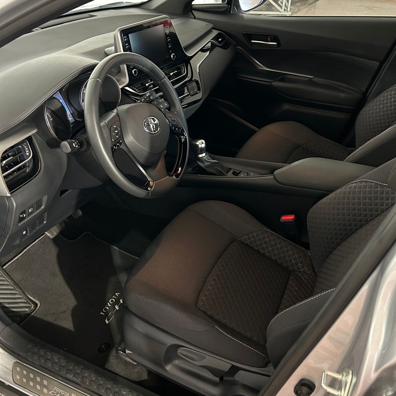 Toyota C-HR Active  - Foto 8