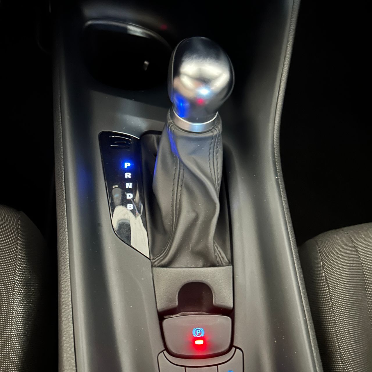 Toyota C-HR Active  - Foto 18