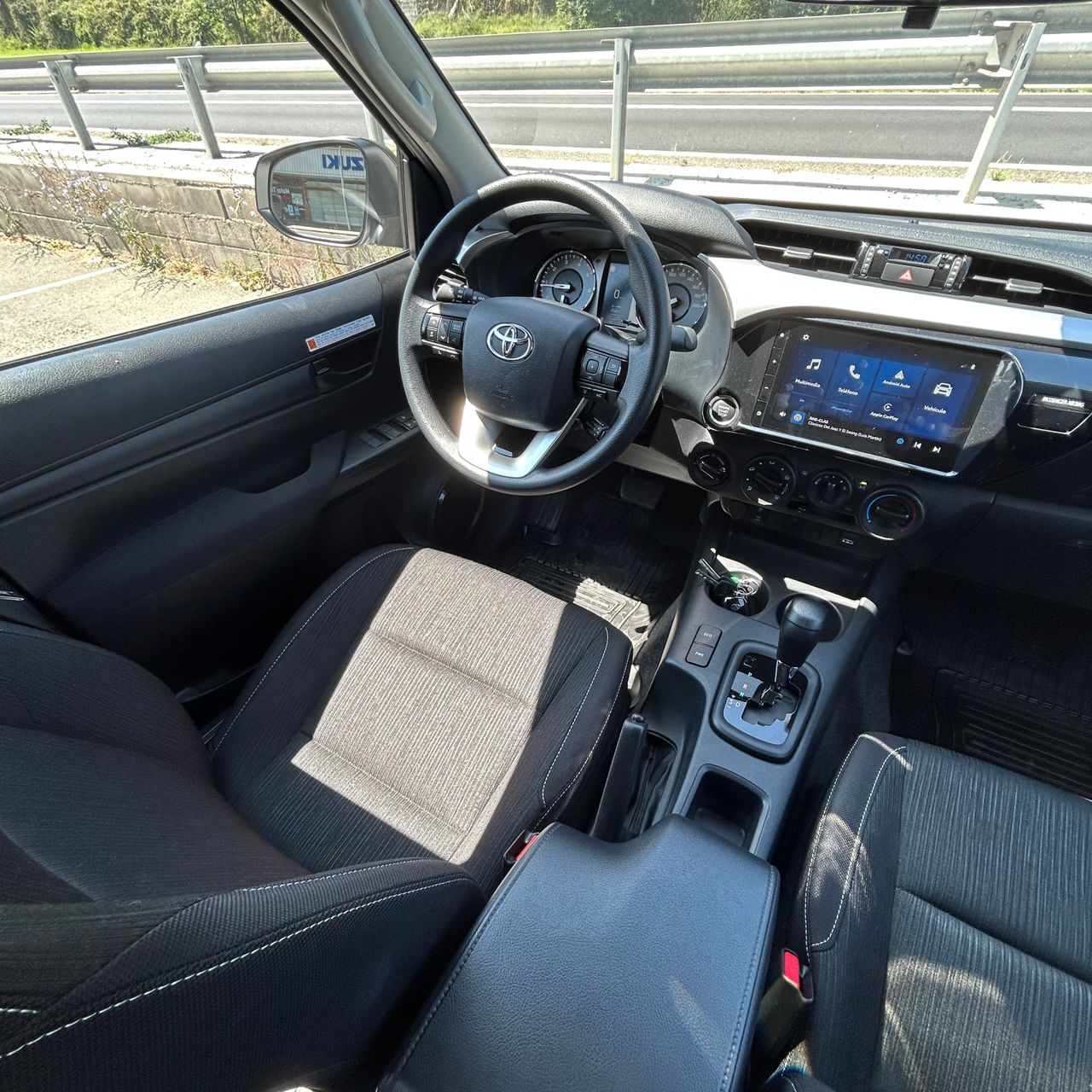 Toyota Hilux Doble Cabina - Foto 24