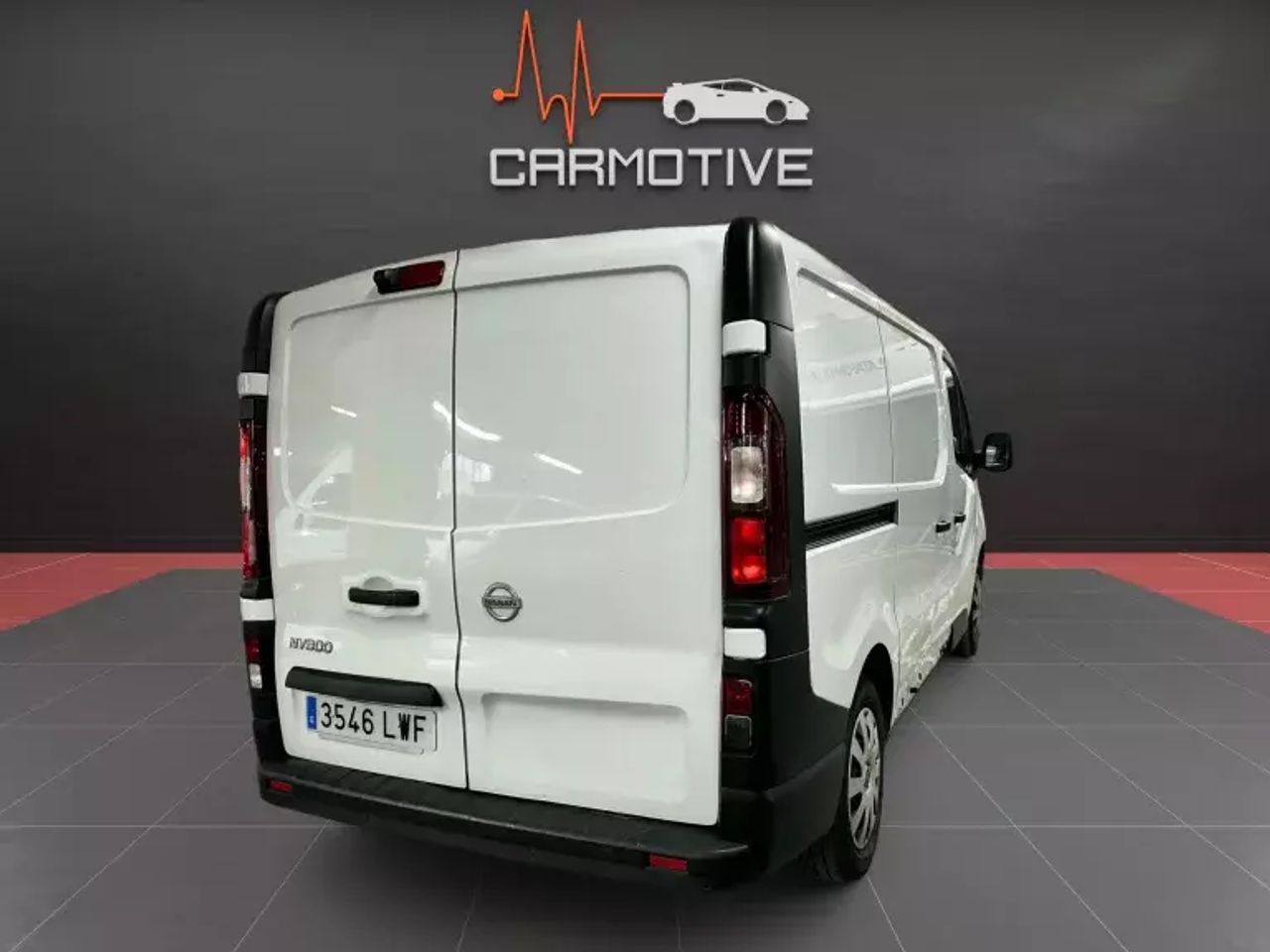 nissan nv300 2022 / foto grande (3)