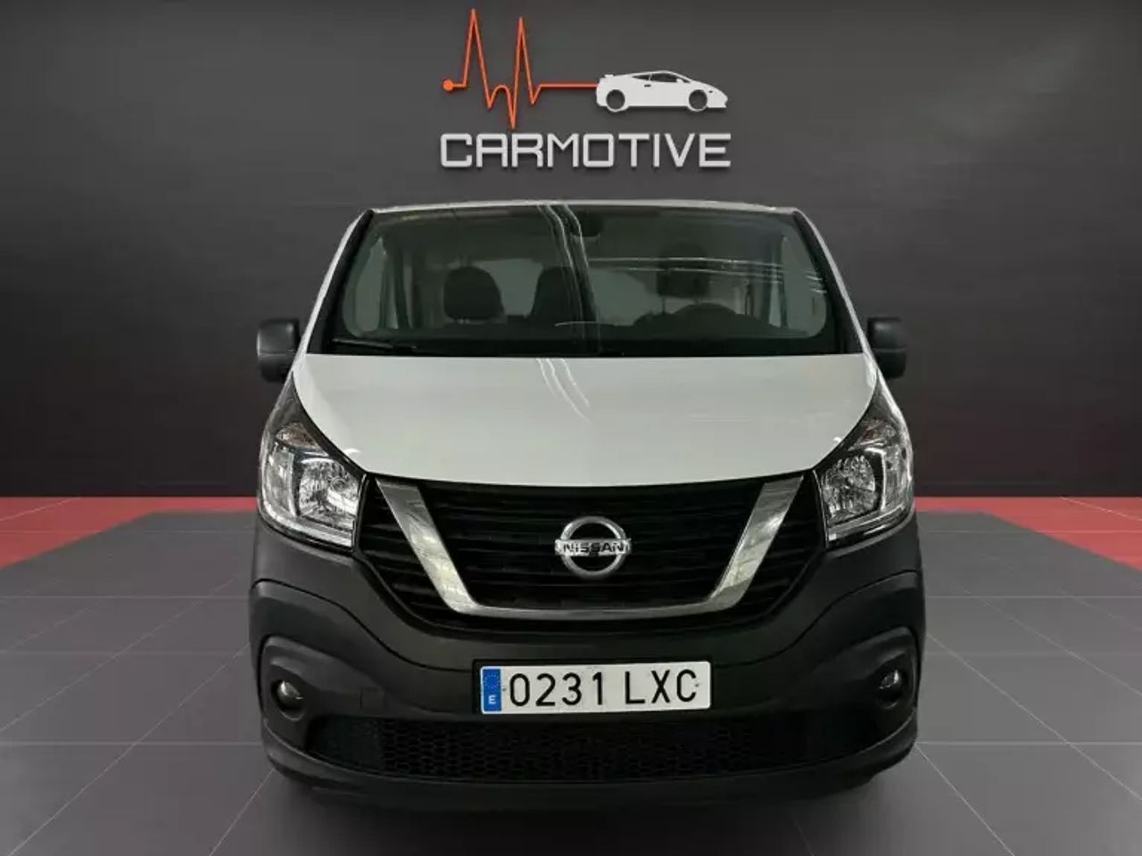 nissan nv300 2022 / foto grande (2)