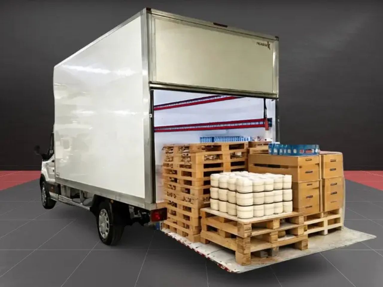 Ford Transit Carrozado Con Trampilla L4 130 CV TREND