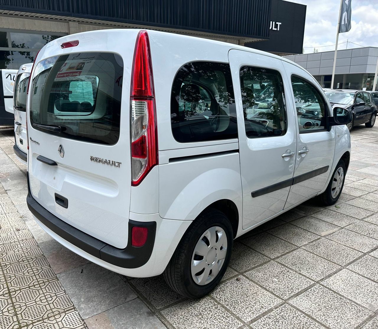 renault kangoo combi 2015 / foto grande (2)