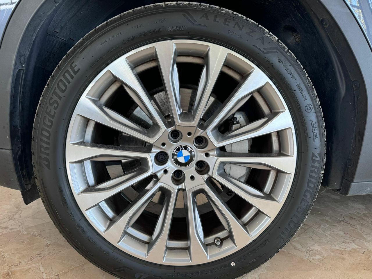 bmw serie 3 2021 / foto grande (3)