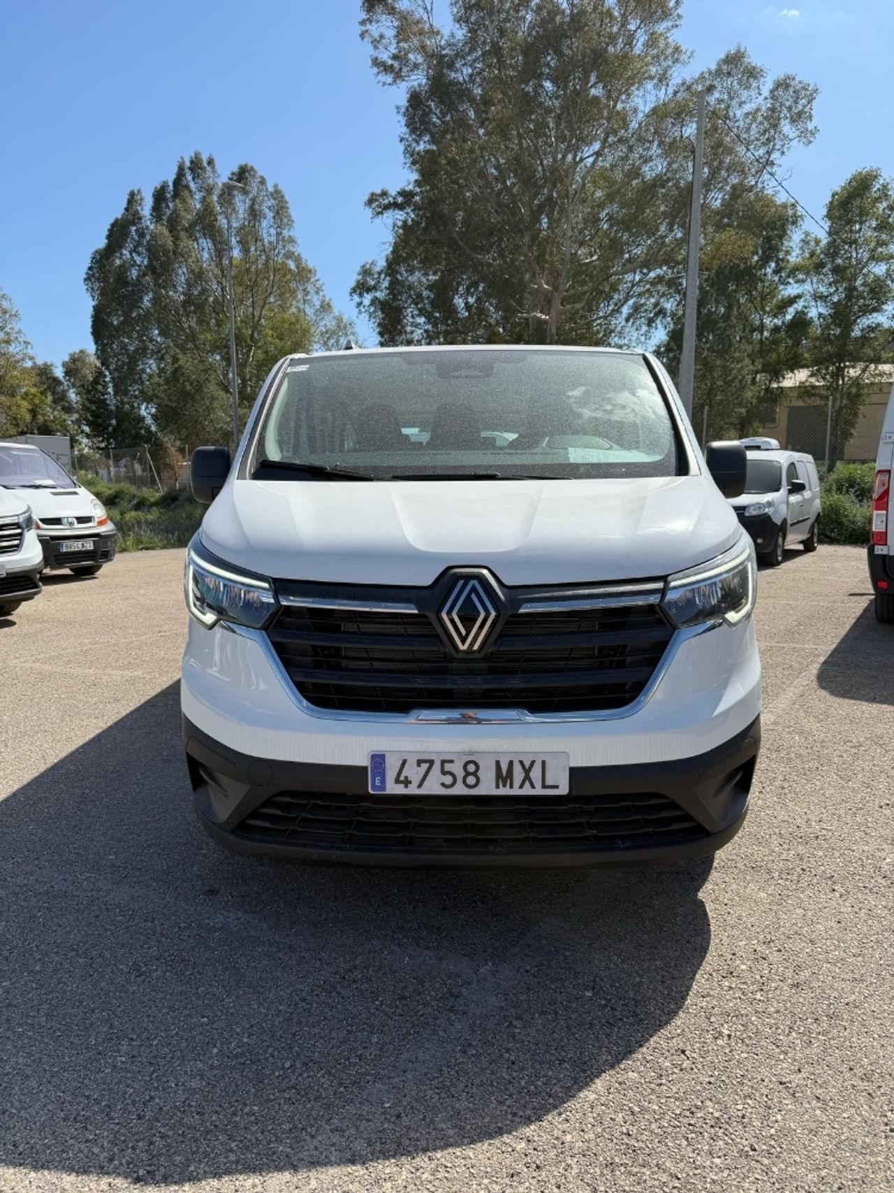 renault trafic combi 2024 / foto grande (2)