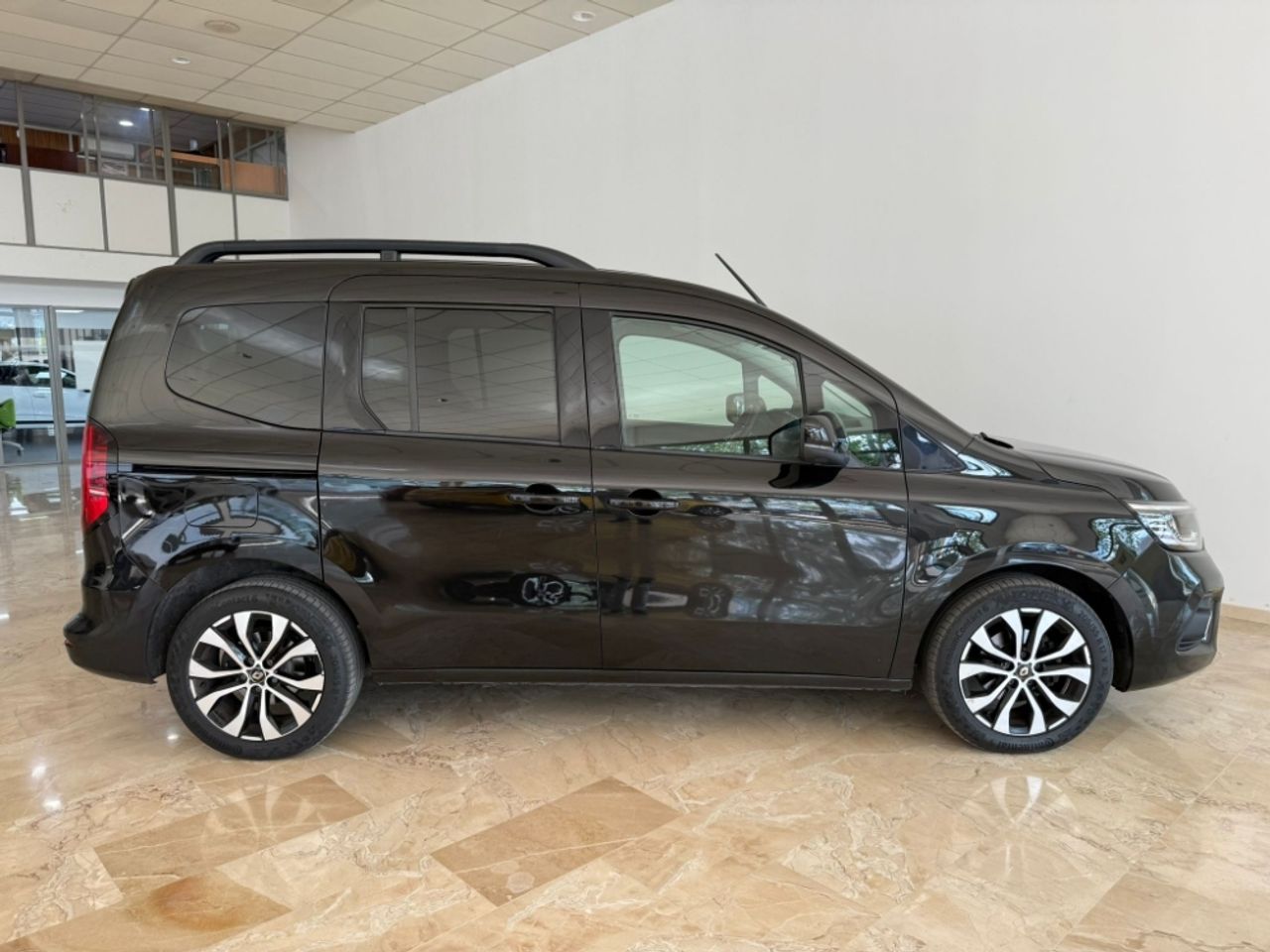 renault kangoo 2021 / foto grande (3)