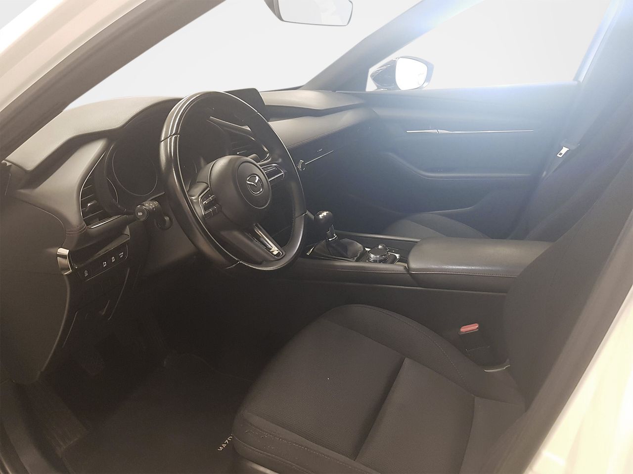 Mazda 3 2.0 e-SKYACTIV-G 88KW HOMURA - Foto 2
