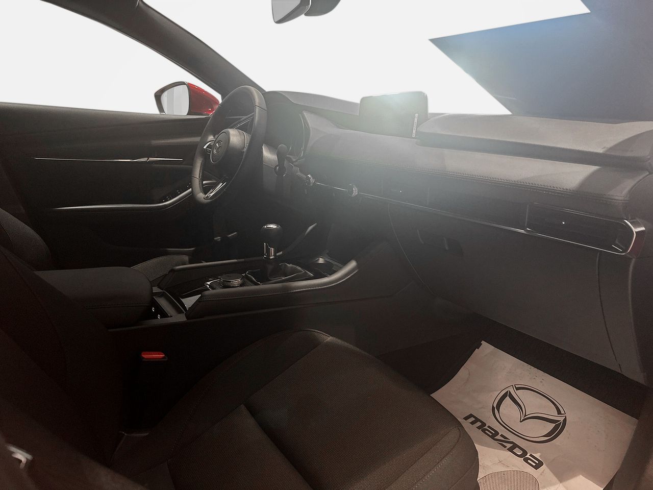 Mazda 3 2.5L E-SKY G MHEV 103kW Centre-line - Foto 2