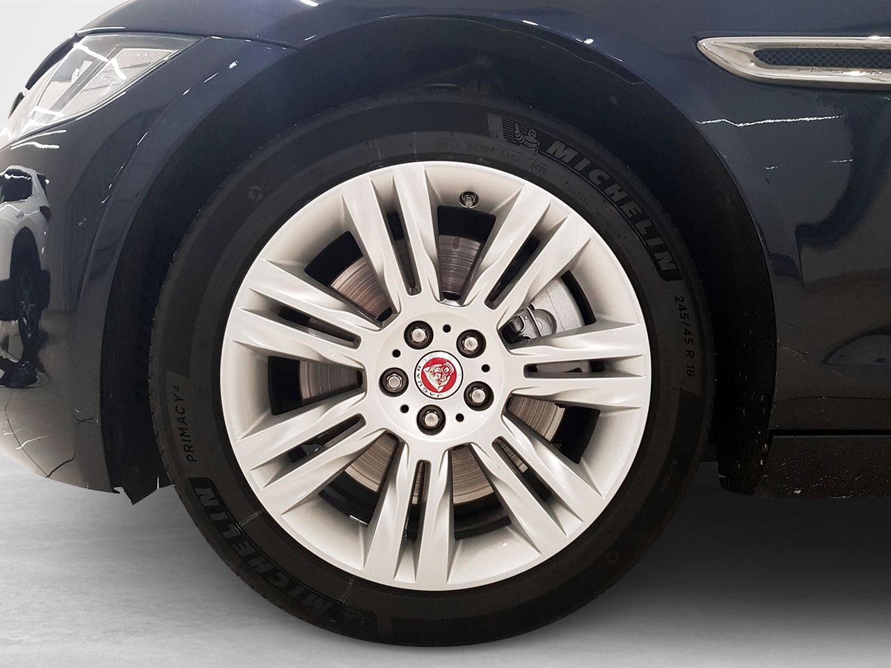 Jaguar XF 3.0D V6 221kW (300CV) Portfolio Auto - Foto 2