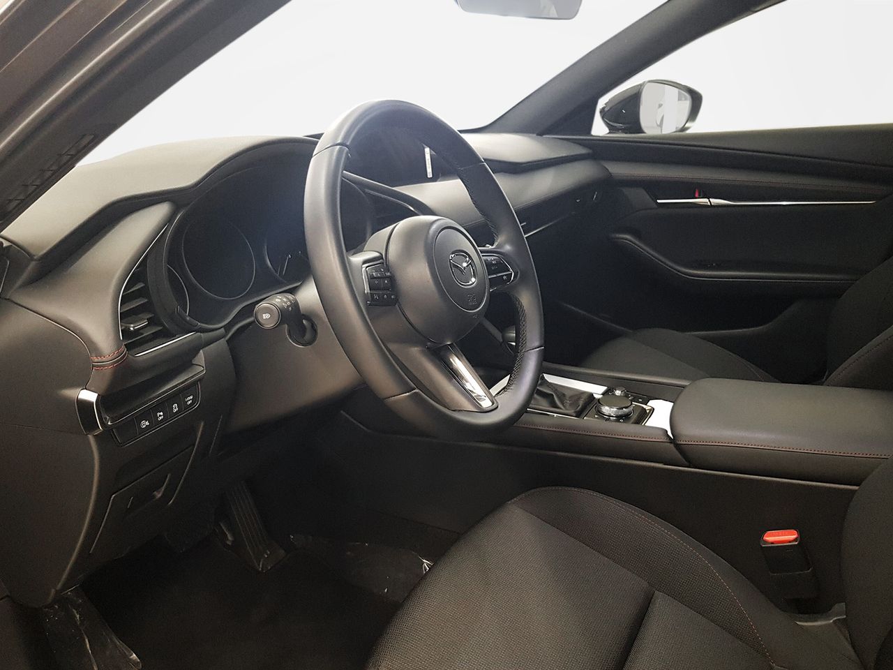 Mazda 3 2.0L E-SKY X MHEV 137kW 6AT Homura - Foto 2