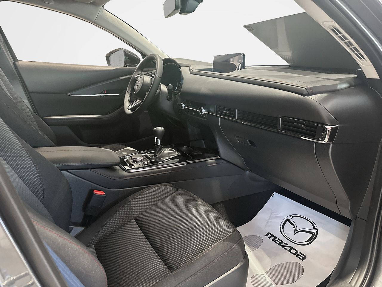 Mazda CX-30 e-SKYACTIV G Homura - Foto 2