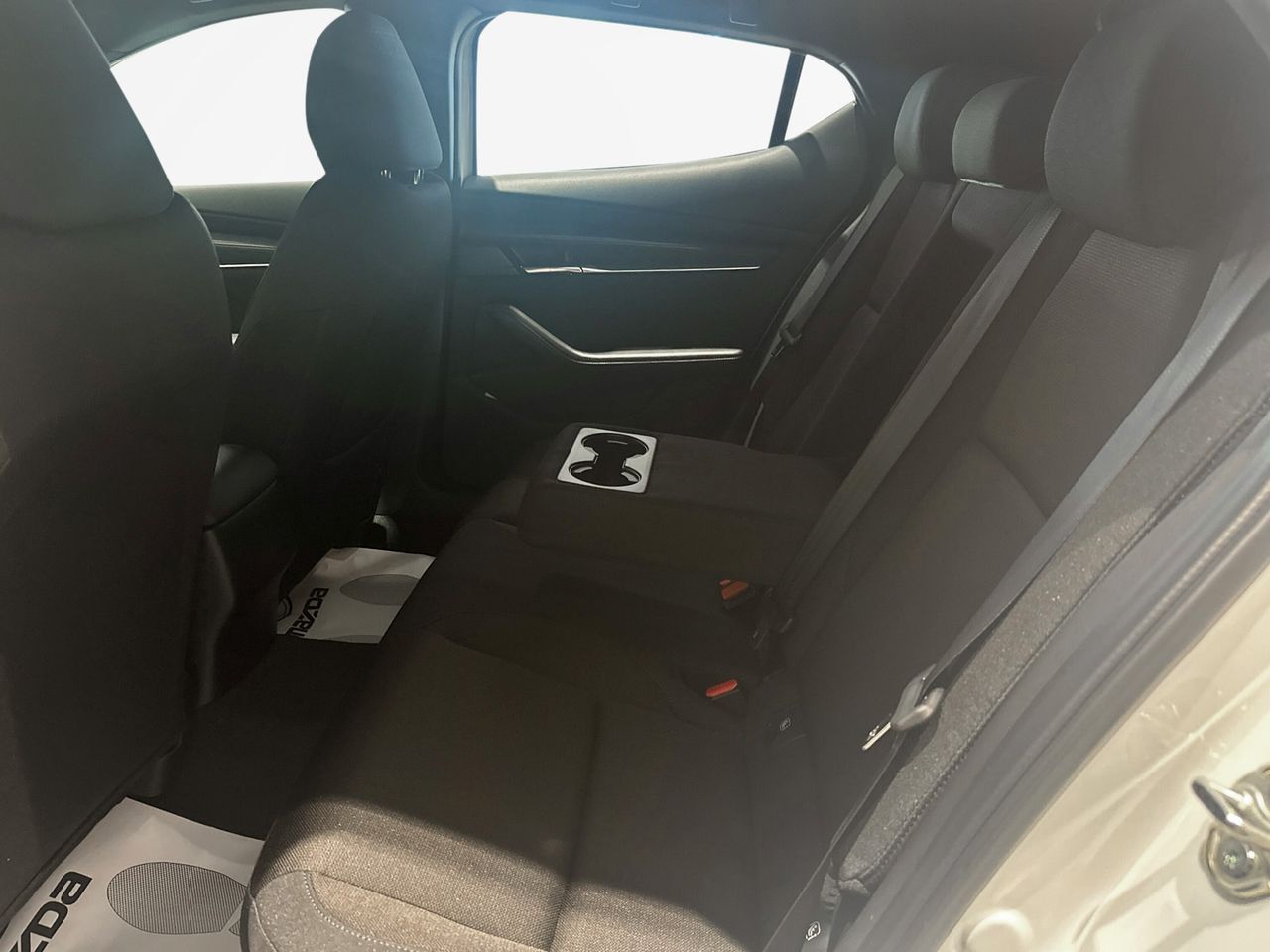 Mazda 3 2.5L E-SKY G MHEV 103kW Centre-line - Foto 2