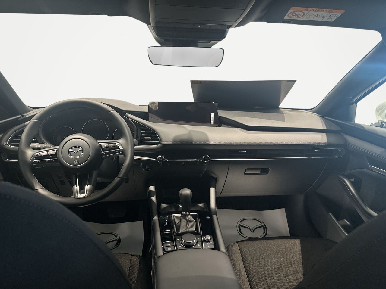 Mazda 3 2.5L E-SKY G MHEV 103kW Centre-line - Foto 2