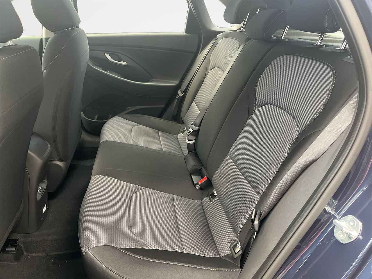 Hyundai i30 1.5 TGDI 48V Klass - Foto 2