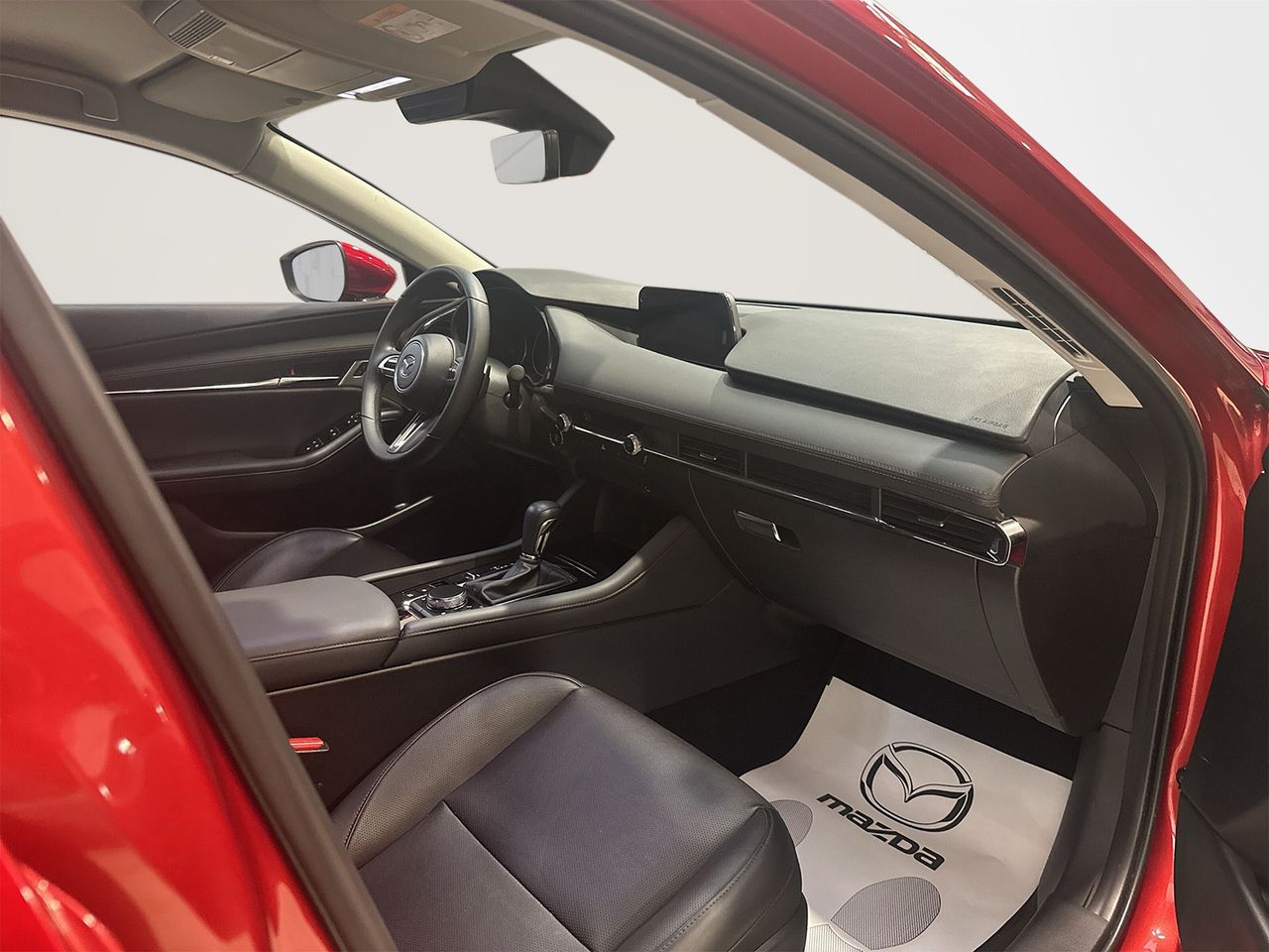Mazda 3 2.0 SKYACTIV-G ZENITH+SAFE+CUERO AUT - Foto 2