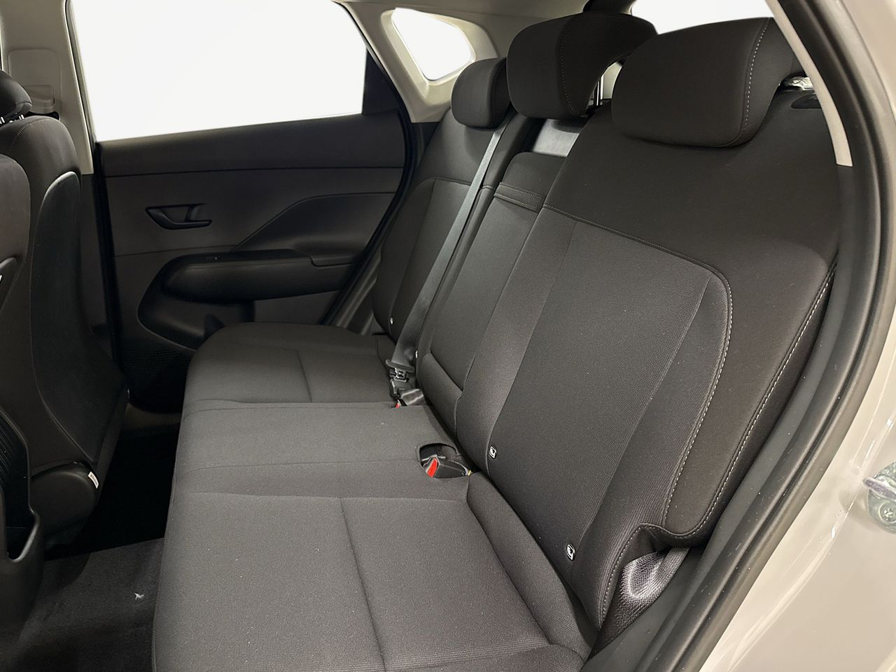 Hyundai Kona 1.6T 138CV DT Maxx - Foto 2