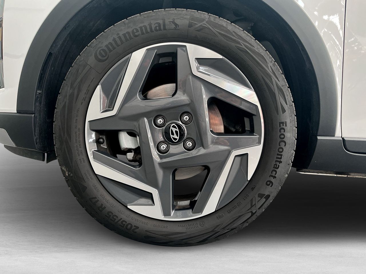 Hyundai Bayon 1.0 TGDI 74kW (100CV) 48V Tecno - Foto 2