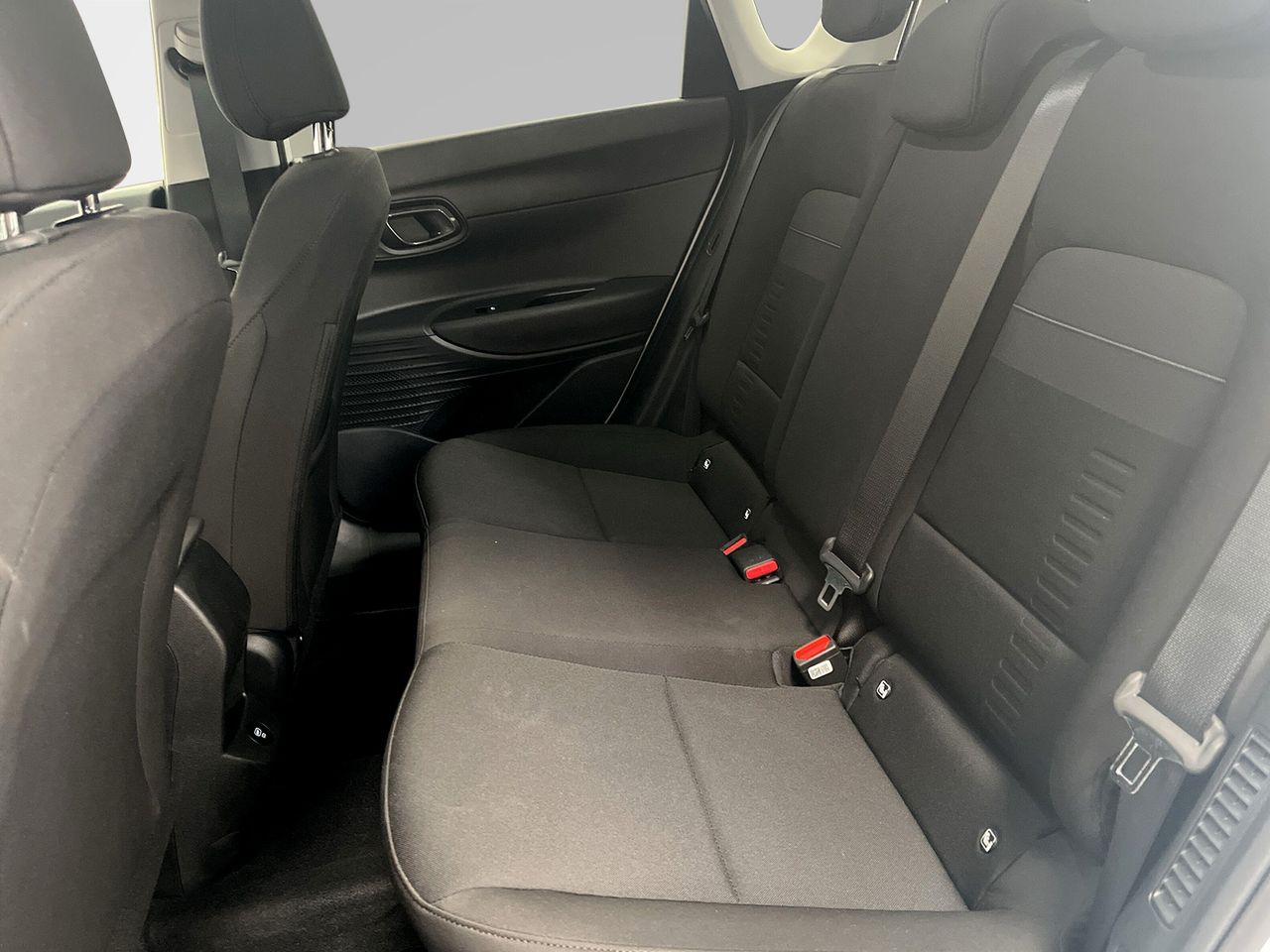 Hyundai Bayon 1.0 TGDI 74kW (100CV) 48V Tecno - Foto 2