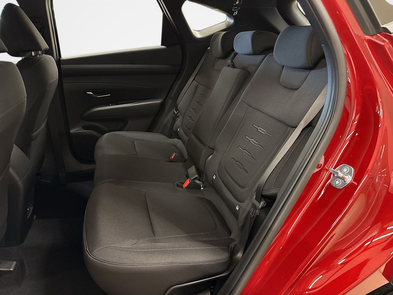 Hyundai Tucson 1.6T 110kW (150CV) Black Line - Foto 2