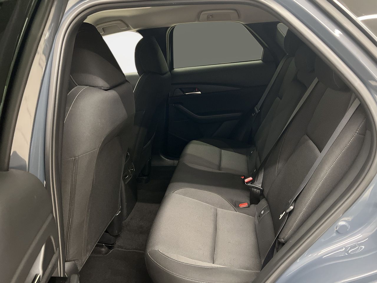 Mazda CX-30 e-SKYACTIV-X 2.0 137kW Zenith (186 CV) MT 2WD POLYMETAL GRAY M - Foto 2