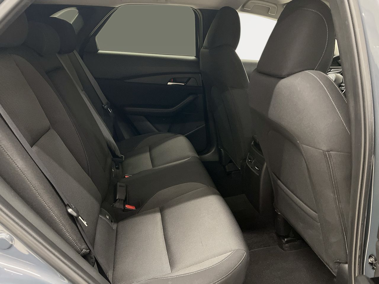 Mazda CX-30 e-SKYACTIV-X 2.0 137kW Zenith (186 CV) MT 2WD POLYMETAL GRAY M - Foto 2