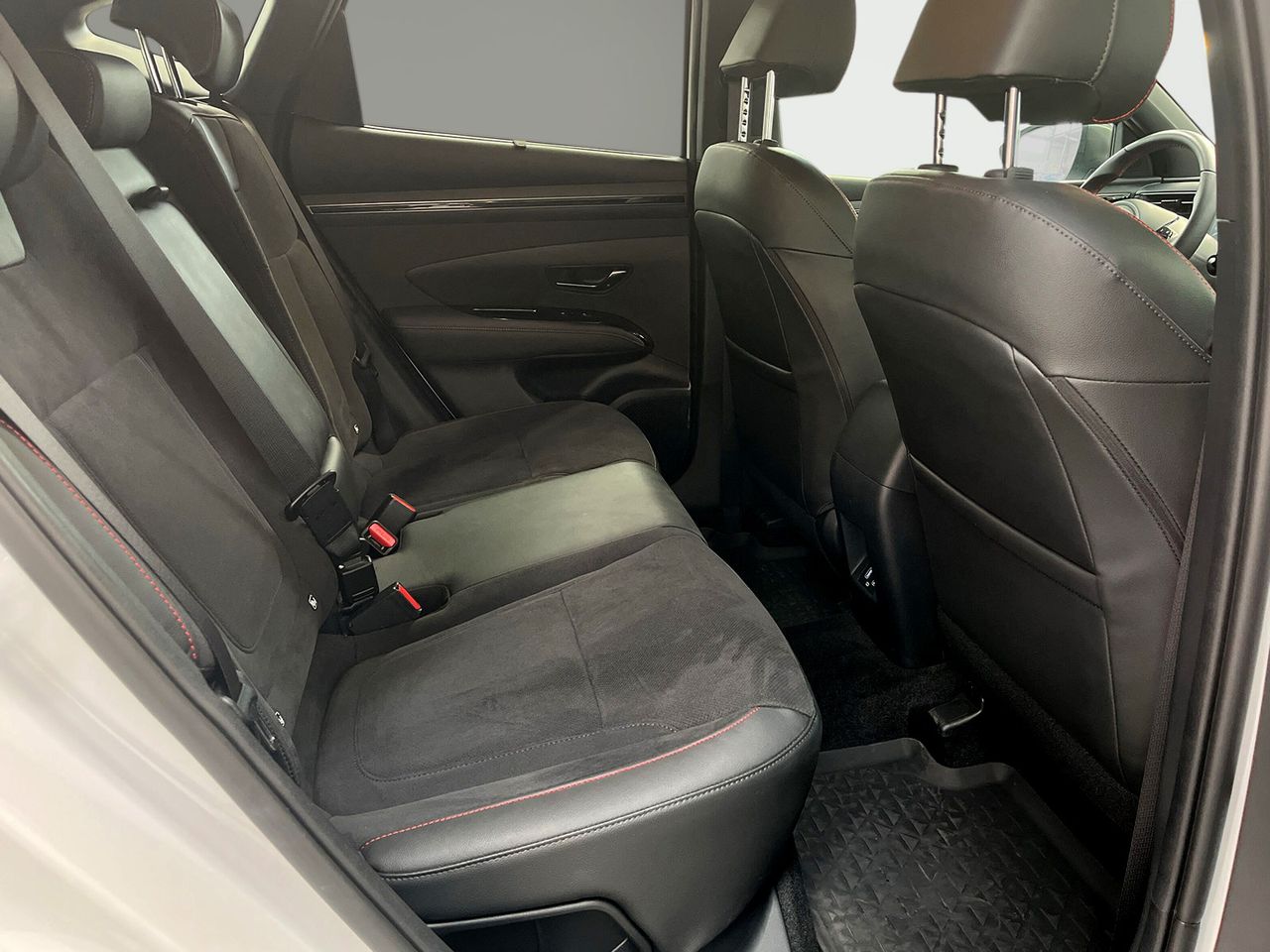 Hyundai Tucson 1.6 TGDI 110kW (150CV) 48V N Line - Foto 2
