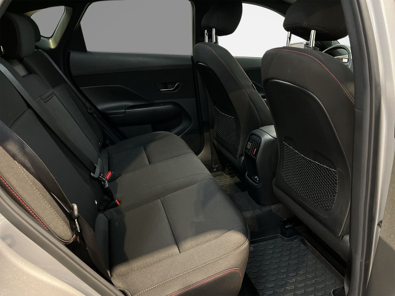 Hyundai Kona 1.6T 150CV N Line - Foto 2