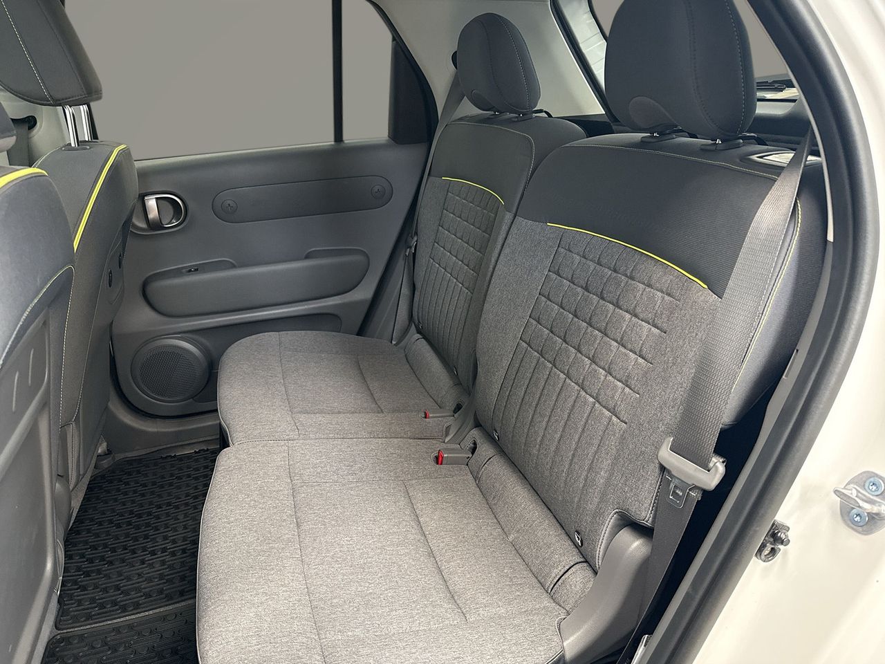 Hyundai Inster 49KWH 85KW (115CV) Tecno Cross - Foto 2