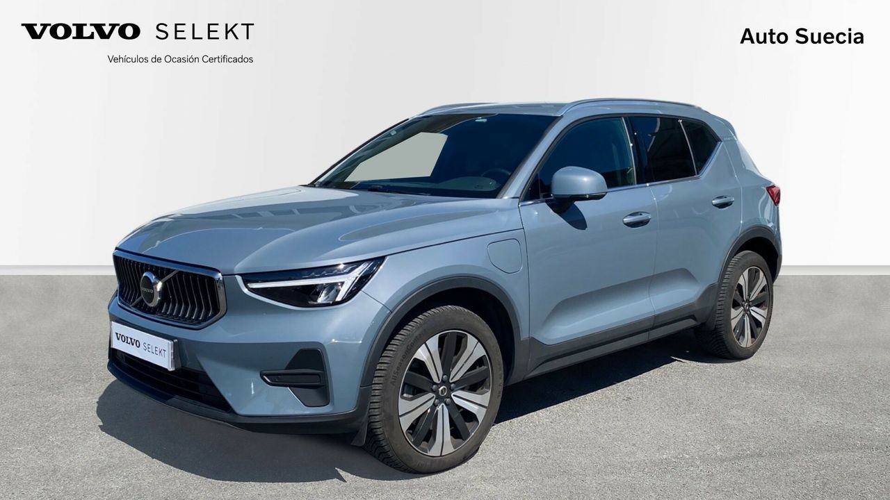 volvo xc40 2023 /