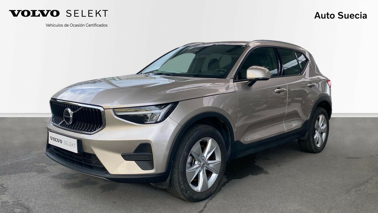 volvo xc40 2024 /