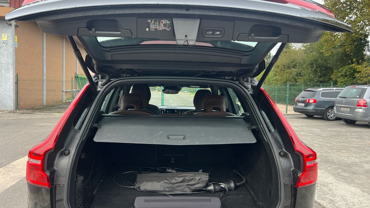 Volvo XC60 todoterreno 2.0 T6 RECHARGE INSCRIPTION AUTO 4WD  - foto 14
