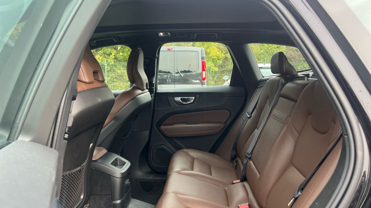 Volvo XC60 todoterreno 2.0 T6 RECHARGE INSCRIPTION AUTO 4WD  - foto 6