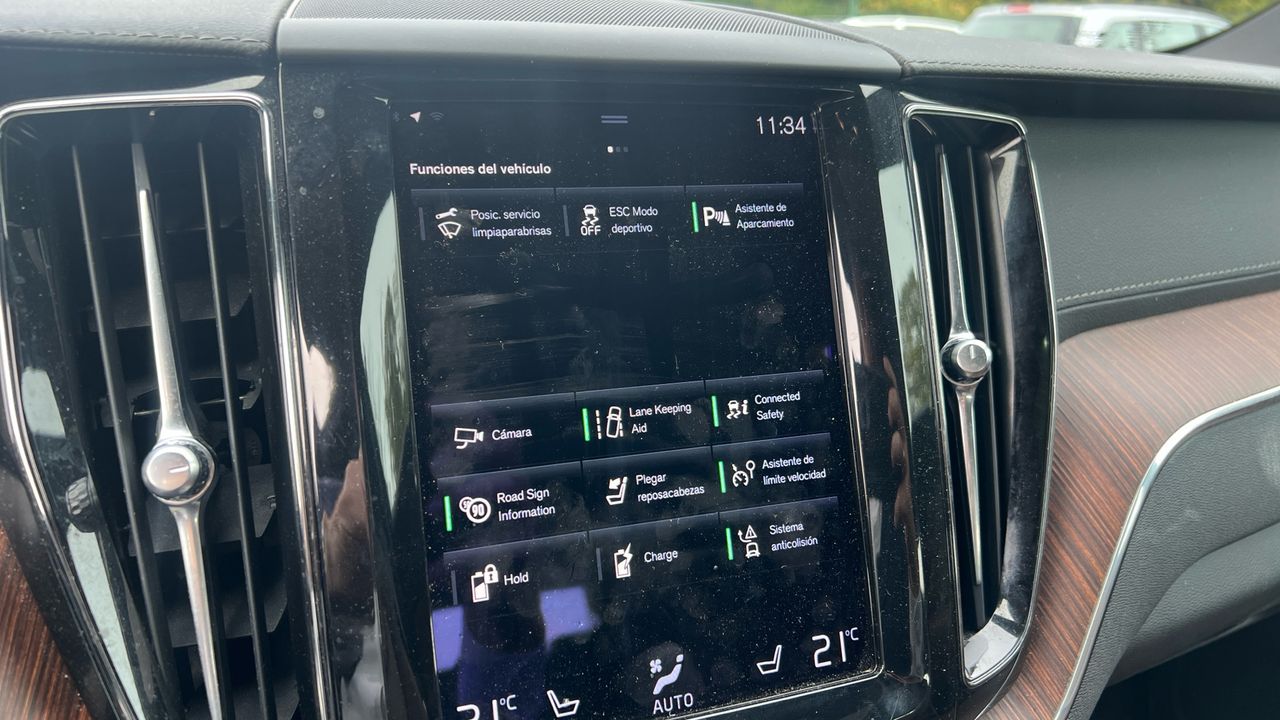 Volvo XC60 todoterreno 2.0 T6 RECHARGE INSCRIPTION AUTO 4WD  - foto 17