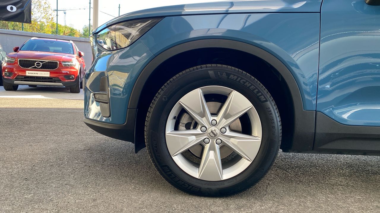 Volvo XC40 2.0 B3 CORE AUTO 5P - foto 10