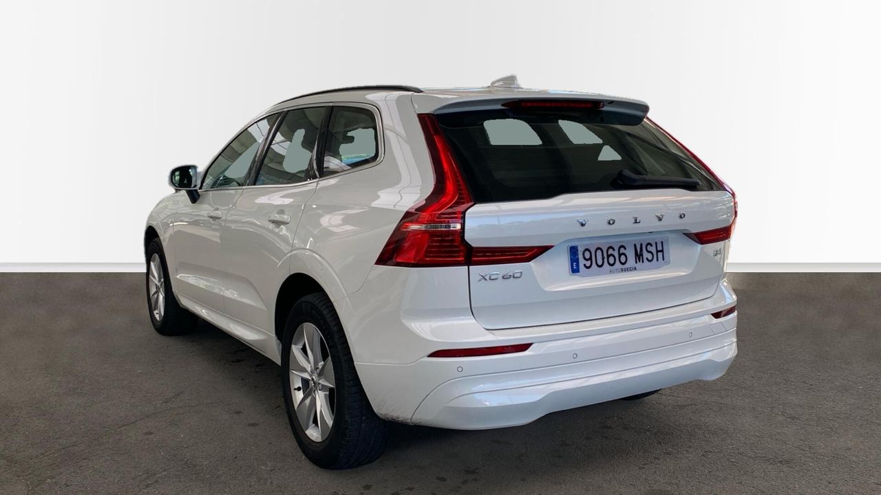 Volvo XC60 todoterreno 2.0 B4 D CORE AUTO 5P - foto 2