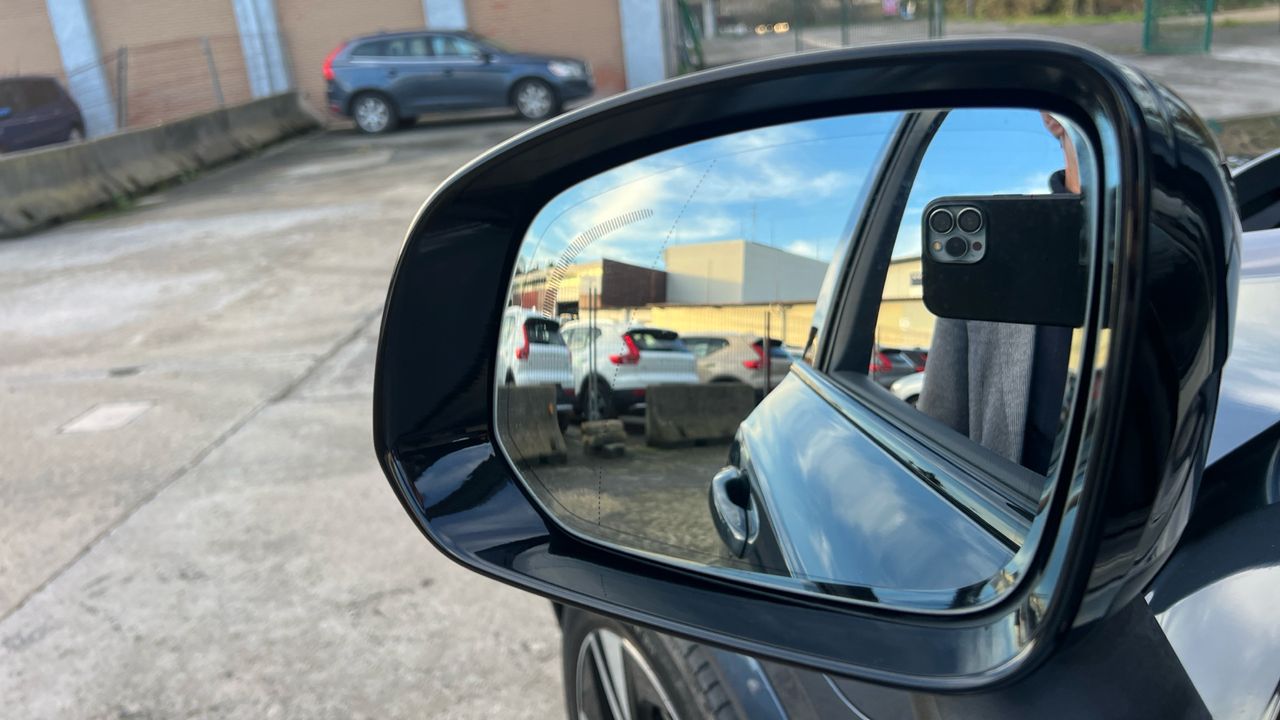 Volvo XC90 2.0 T8 RECH. R-DESIGN EXP AWD AUTO 5P 7 PLAZAS - foto 19