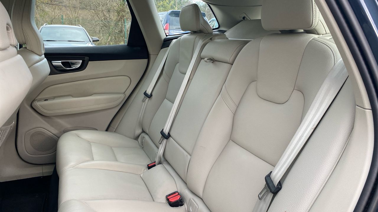 Volvo XC60 2.0 T6 RECHARGE PLUS DARK AUTO 4WD 5P - foto 7