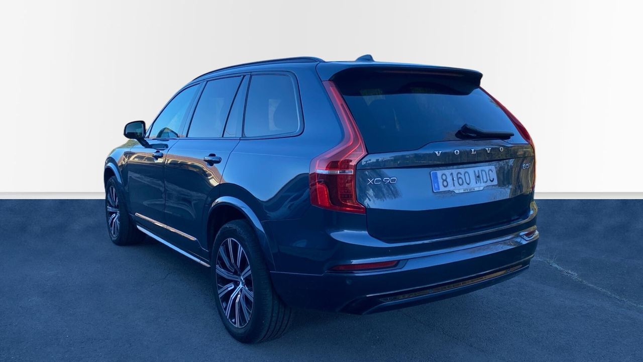Volvo XC90 Plus, B5 (diesel) AWD, Diésel, Dark, 7 Asientos - foto 2