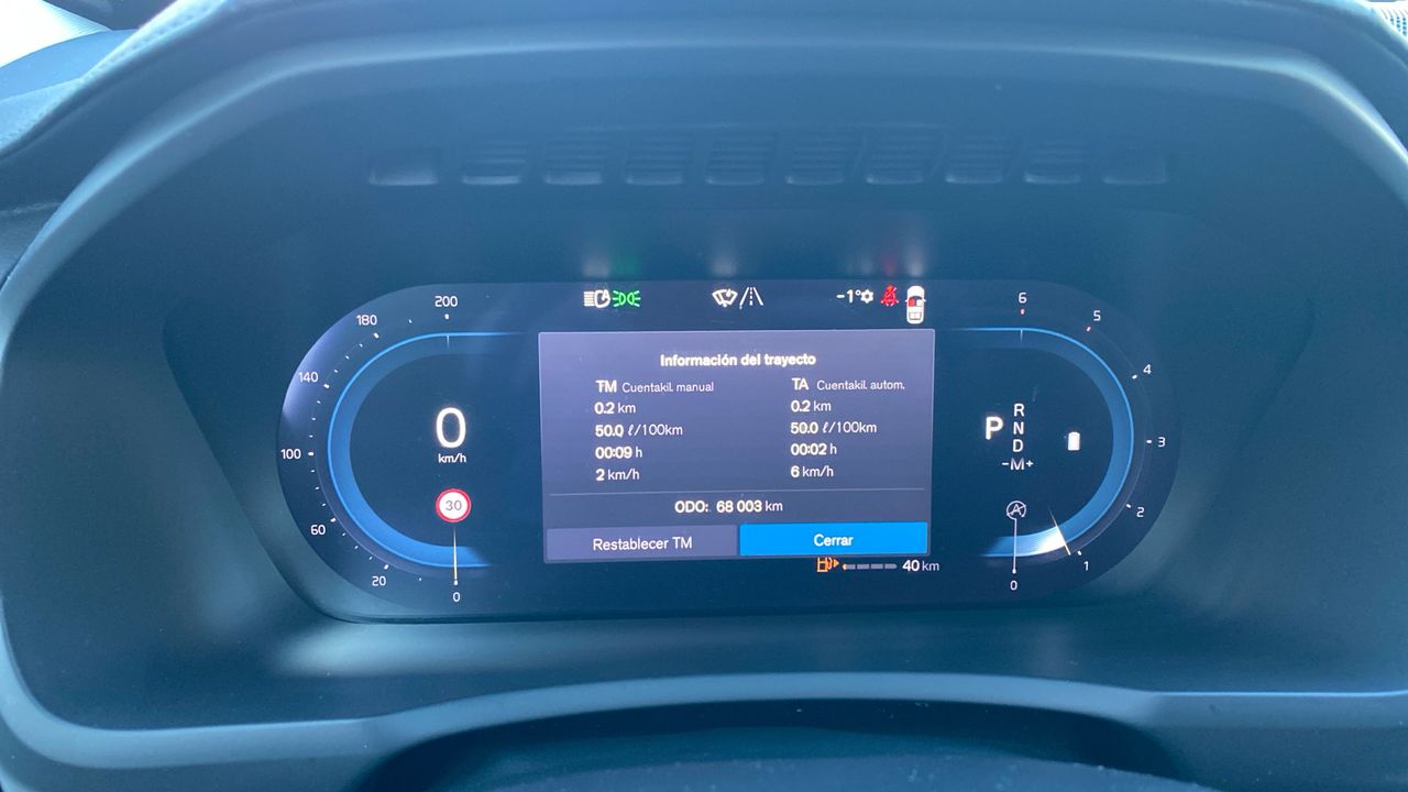 Volvo XC90 Plus, B5 (diesel) AWD, Diésel, Dark, 7 Asientos - foto 12