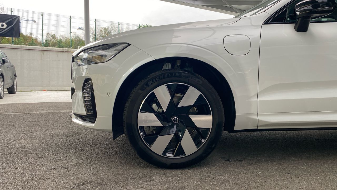 Volvo XC60 2.0 T6 RECHARGE ULTIMATE DARK AUTO 4WD 5P - foto 10
