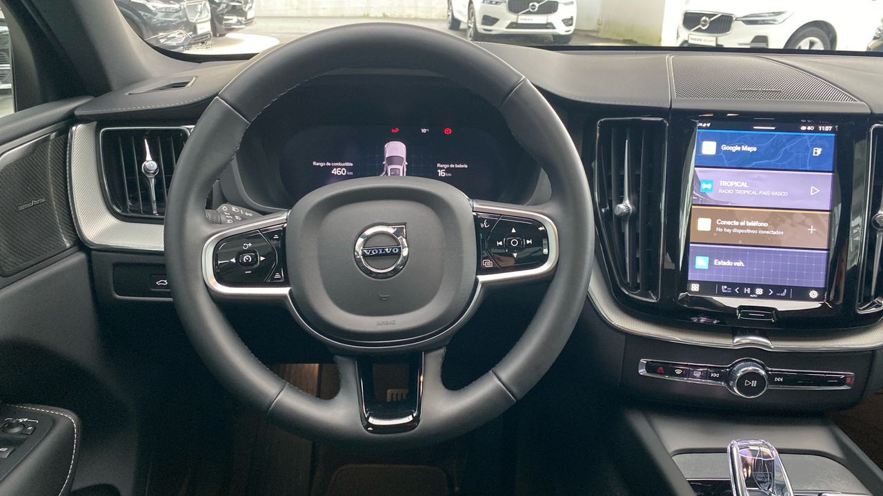 Volvo XC60 2.0 T6 RECHARGE ULTIMATE DARK AUTO 4WD 5P - foto 11