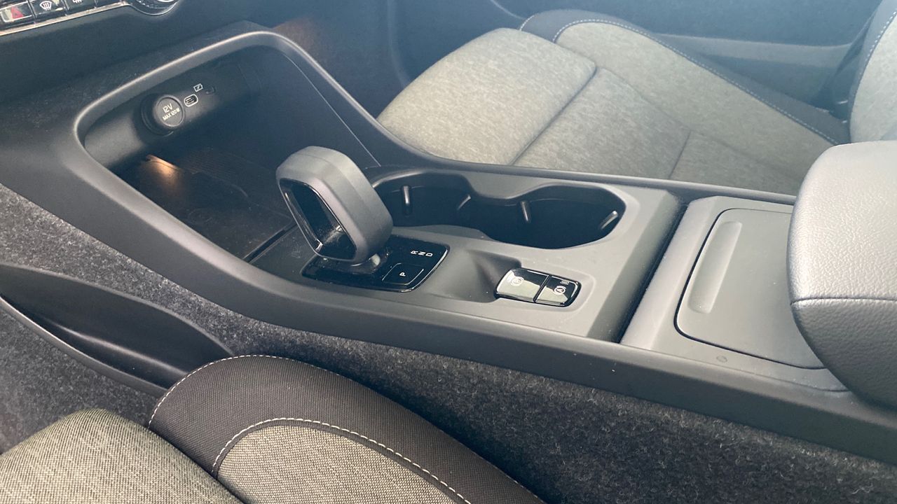 Volvo XC40 todoterreno 2.0 B3 CORE AUTO 5P - foto 12