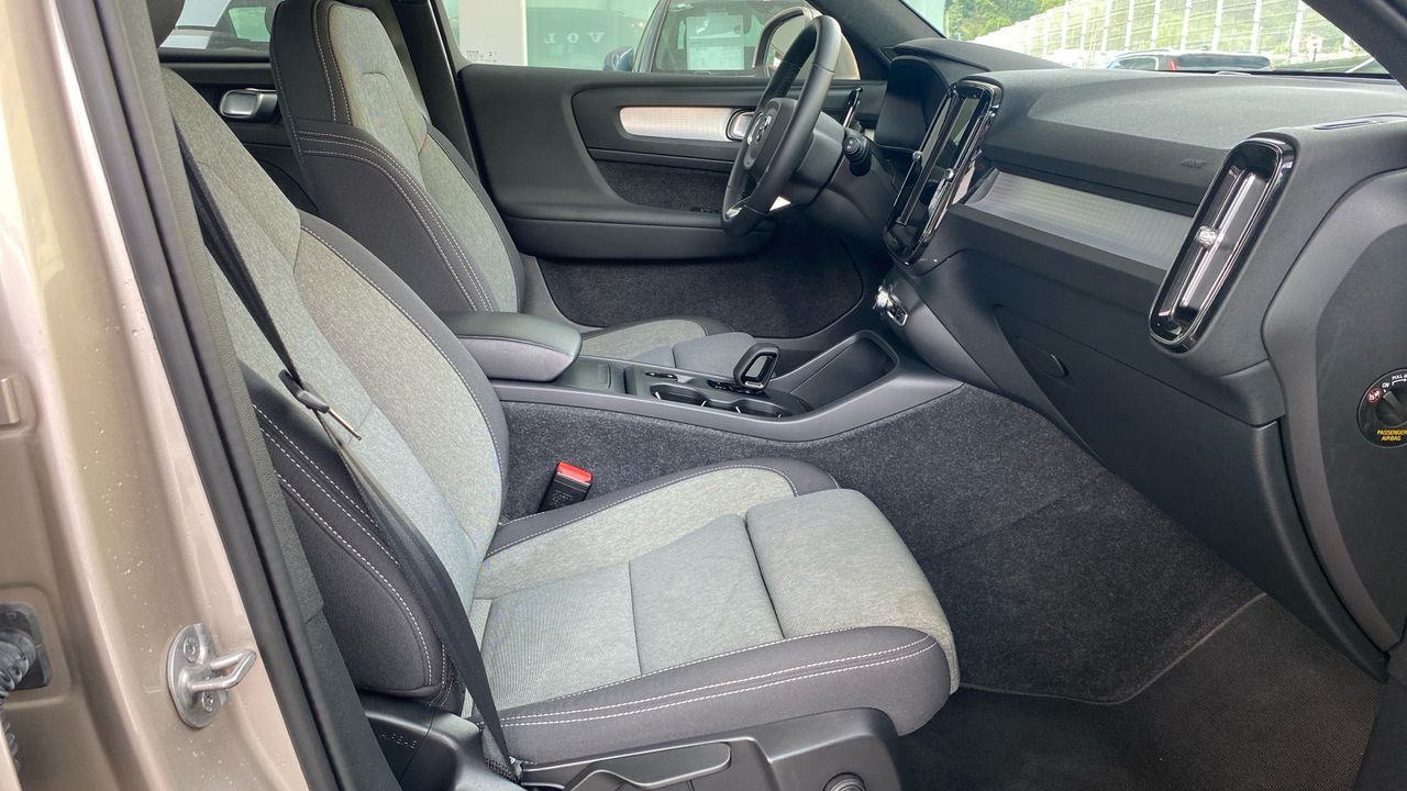 Volvo XC40 todoterreno 2.0 B3 CORE AUTO 5P - foto 6